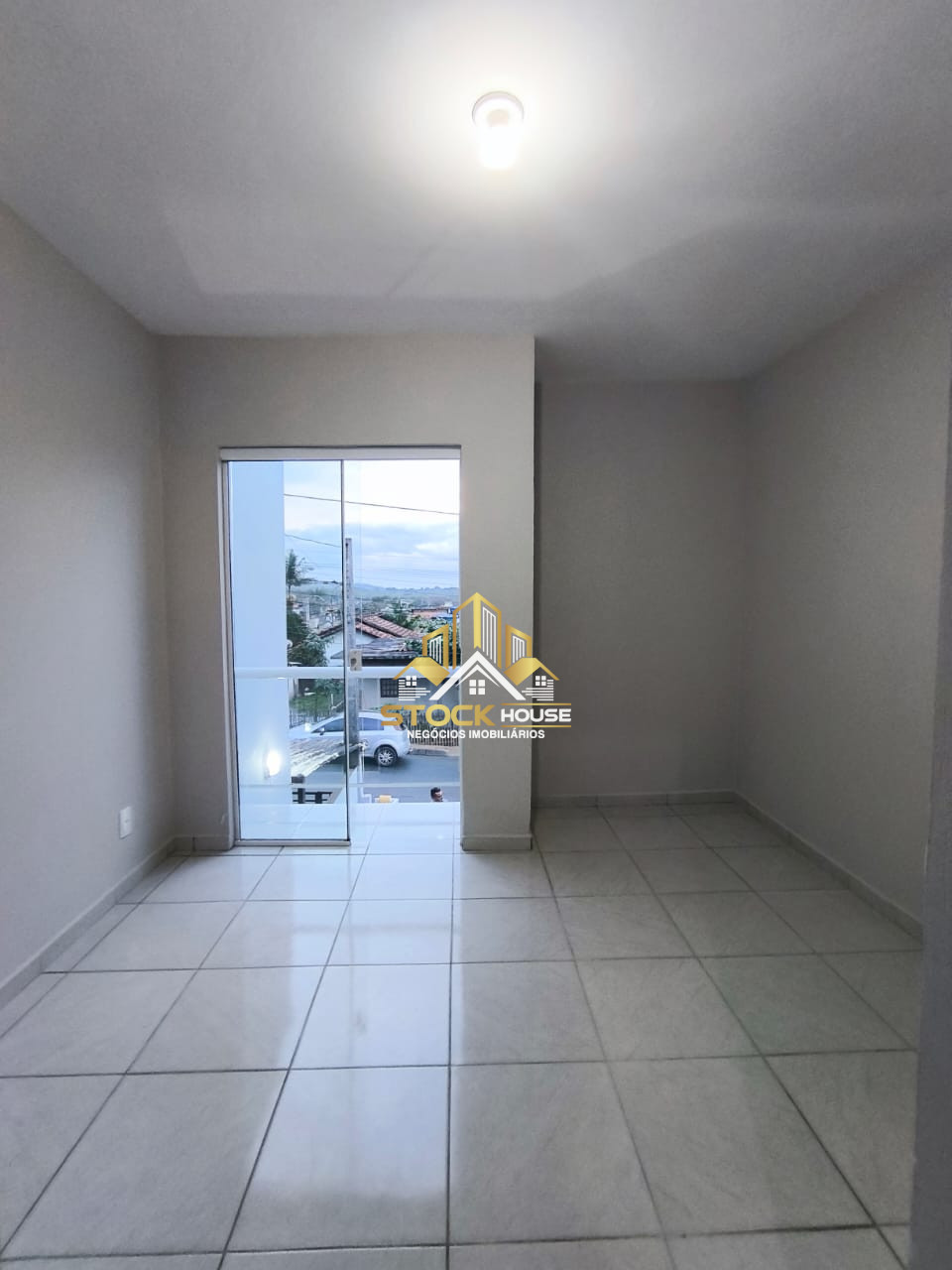 Imagens do imóveis SOBRADO GEMINADO A VENDA BAIRRO PARANAGUAMIRIM