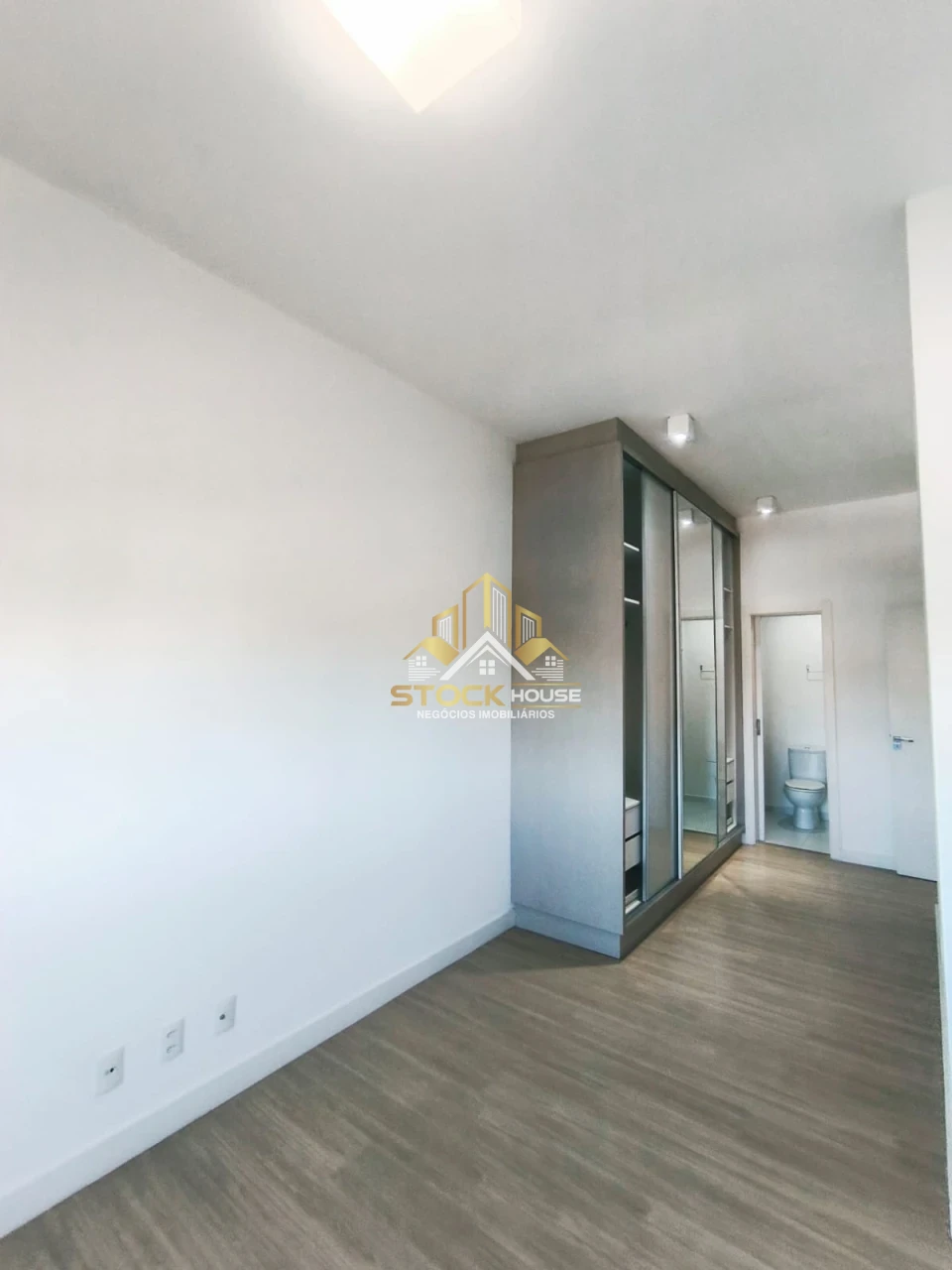 APARTAMENTO NA ZONA NORTE