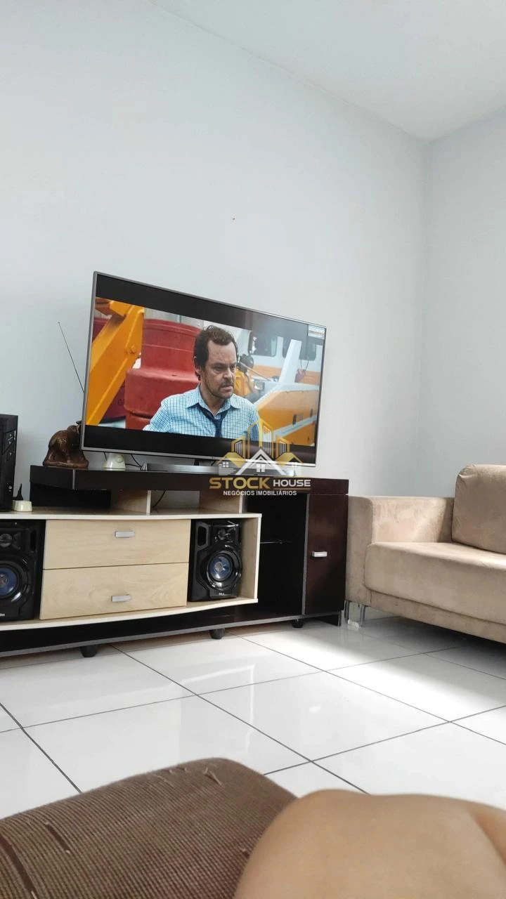 Imagens do imóveis SOBRADO COM 1 SUÍTE + 2 QUARTOS