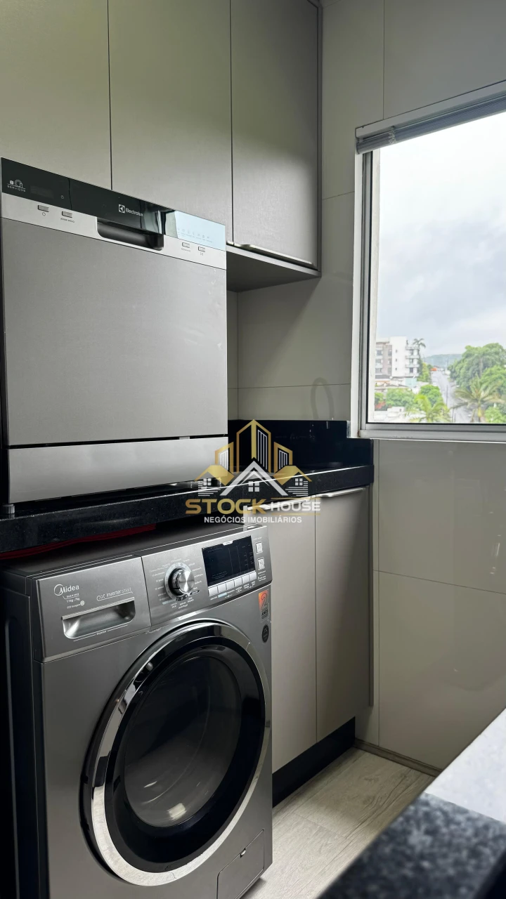 APARTAMENTO SEMI MOBILIADO, 2 QUARTOS, A VENDA EM JOINVILLE
