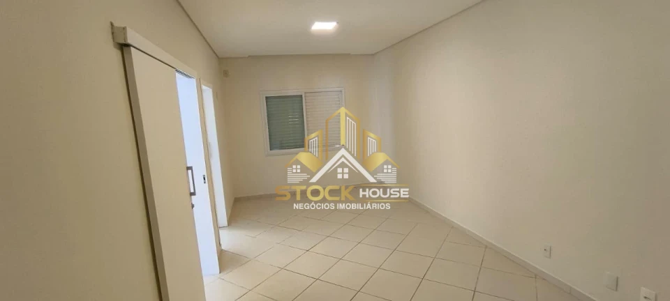 Imagens do imóveis CASA ESCRITURADA À VENDA