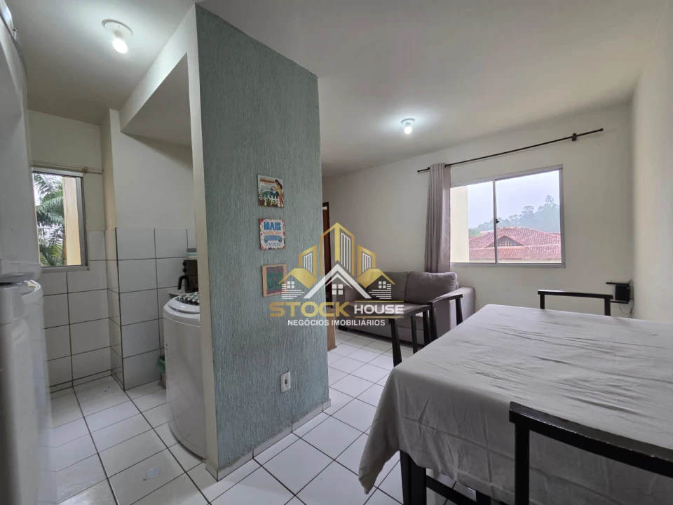 APARTAMENTO SEMI MOBILIADO 3 QUARTOS A VENDA EM JOINVILLE