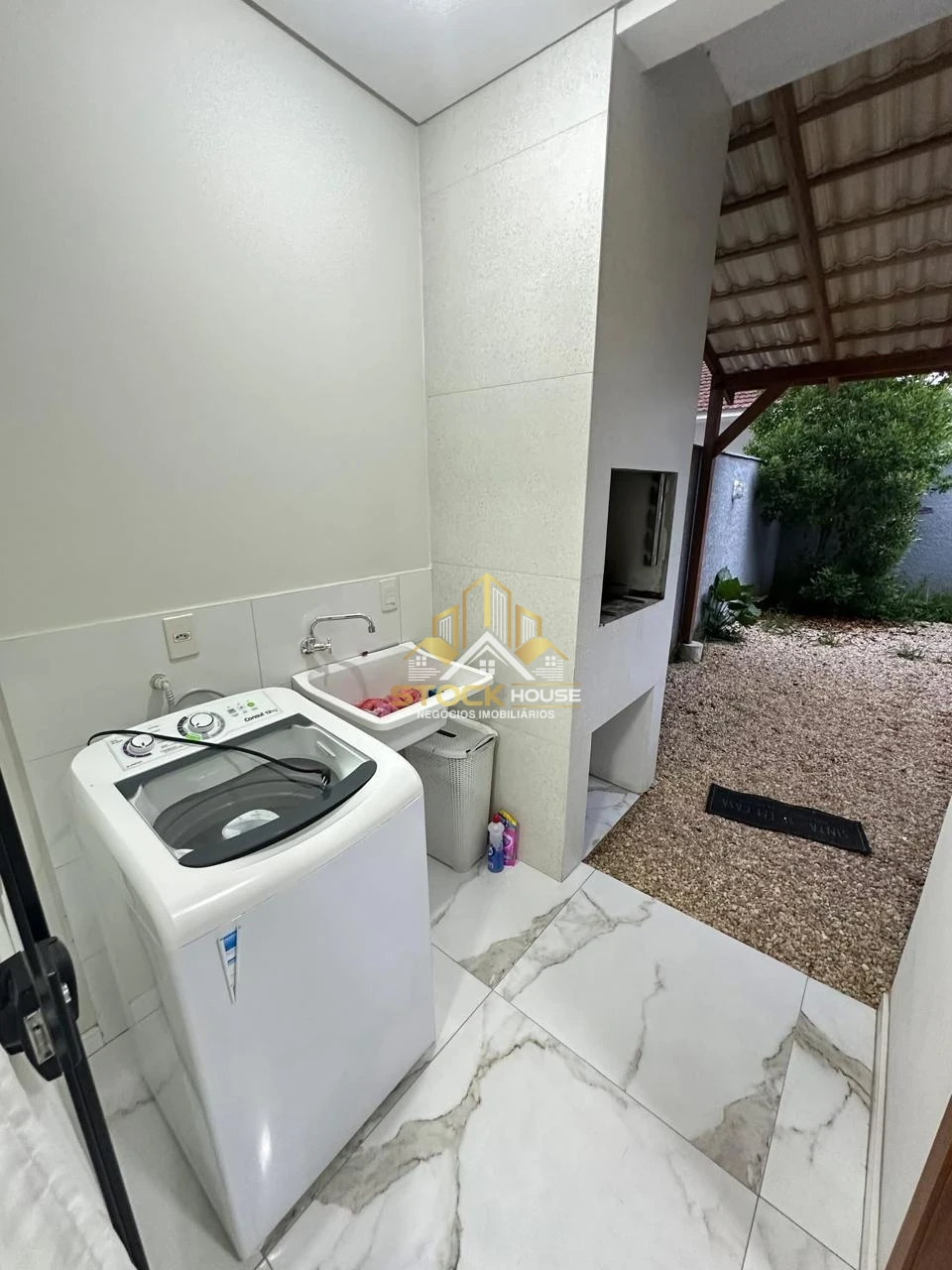 Imagens do imóveis SOBRADO GEMINADO NA ZONA NORTE