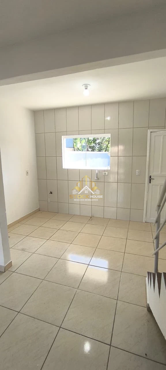 Imagens do imóveis SOBRADO GEMINADO À VENDA