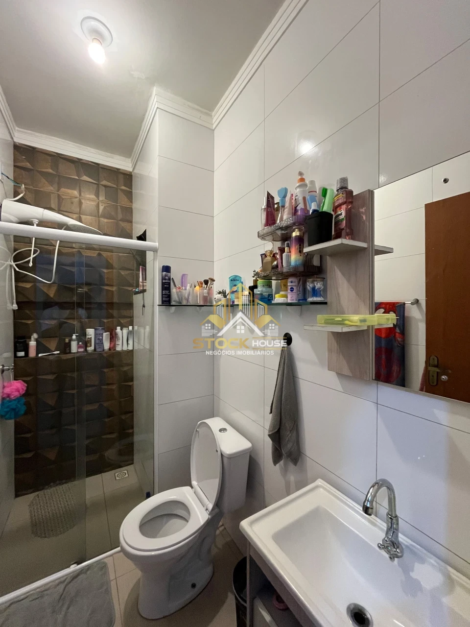 Imagens do imóveis CASA GEMINADA PLANTA BAIXA