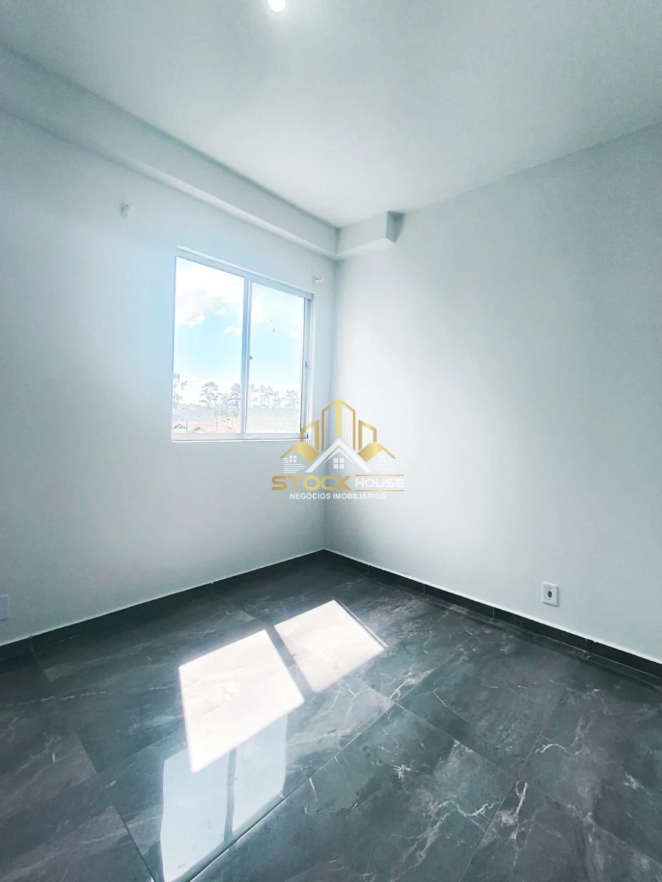 LINDO APARTAMENTO NA ZONA SUL