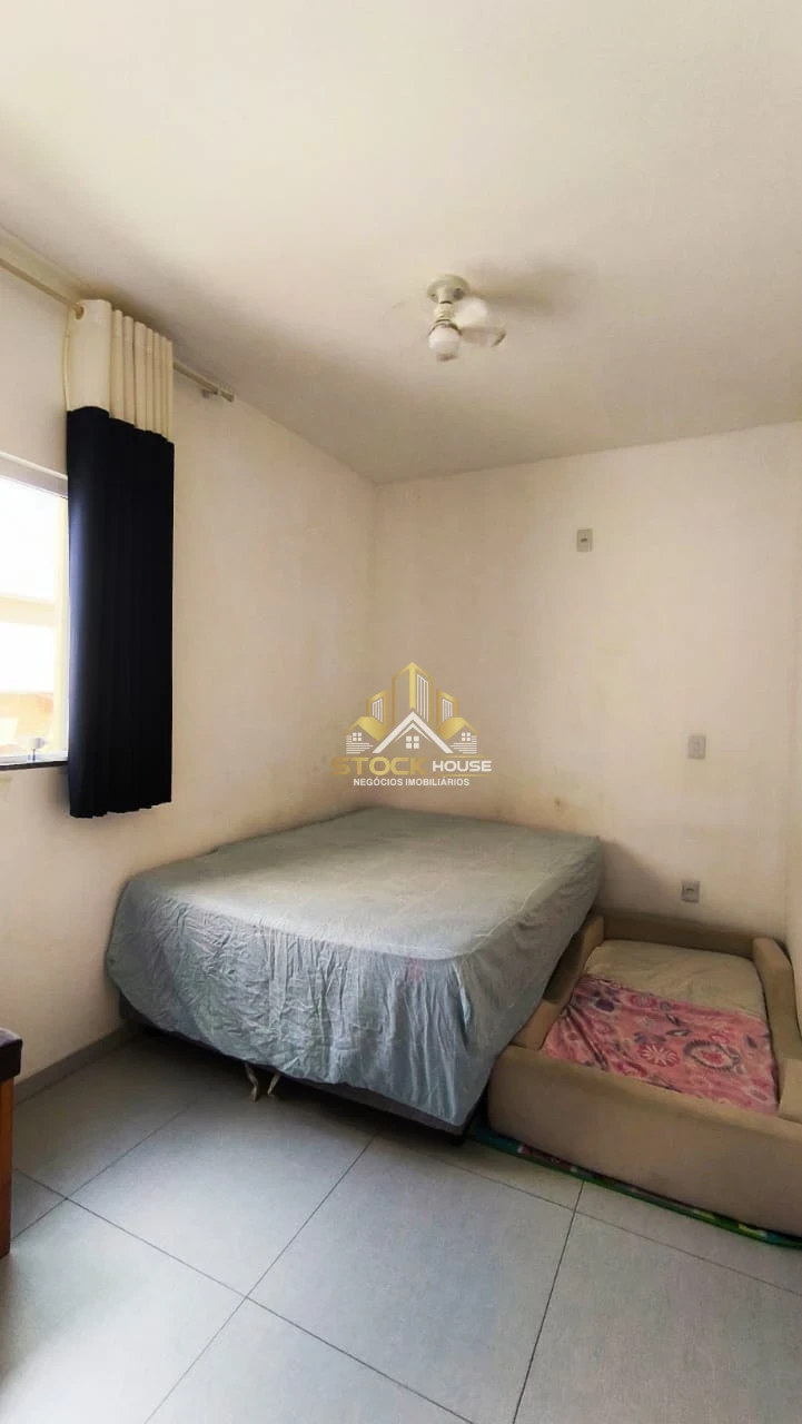 CASA GEMINADA COM 3 QUARTOS