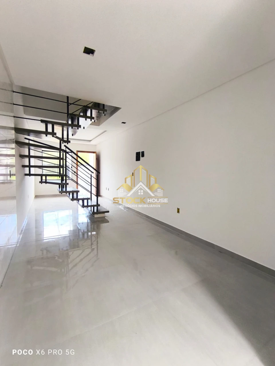 Imagens do imóveis SOBRADO GEMINADO NOVO