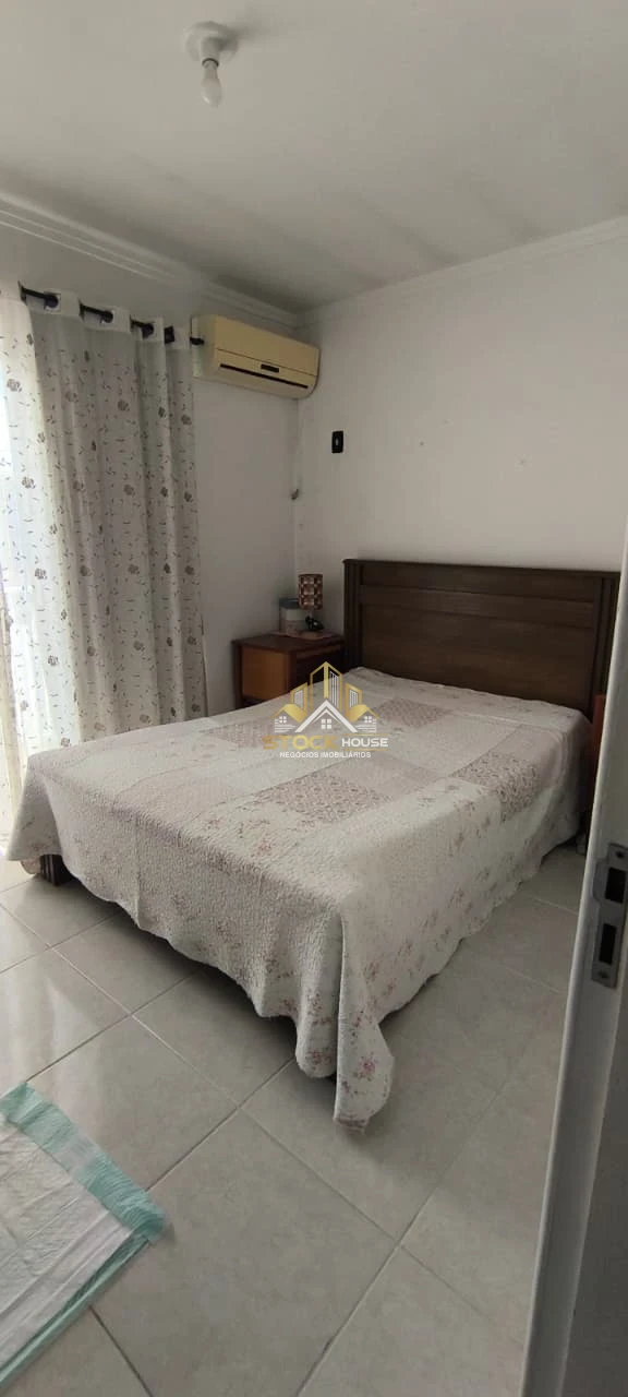 Imagens do imóveis SOBRADO GEMINADO NA ZONA LESTE