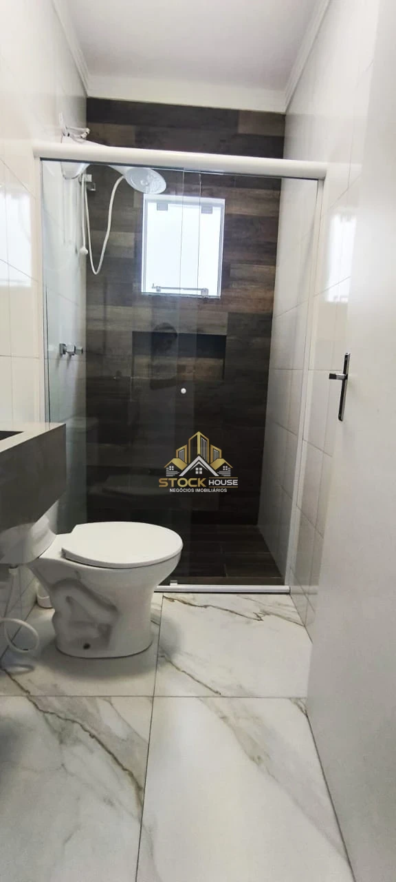 Imagens do imóveis Geminado Moderno no Guanabara