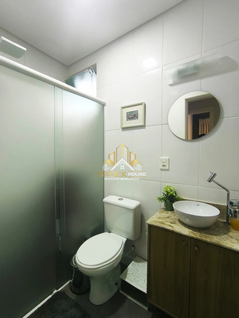Apartamento com 1 suite + 1 quarto