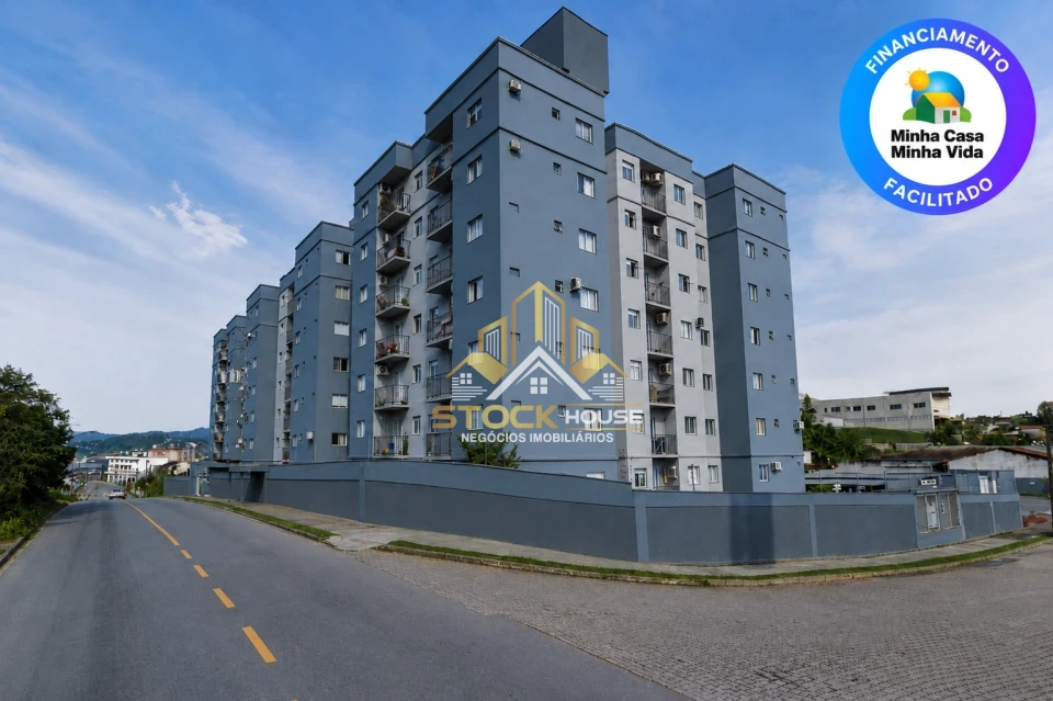APARTAMENTO COM ELEVADOR