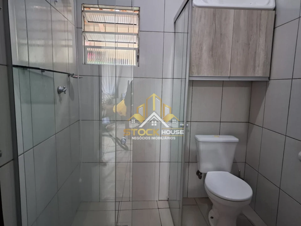 Imagens do imóveis CASA ESCRITURADA COM PISCINA