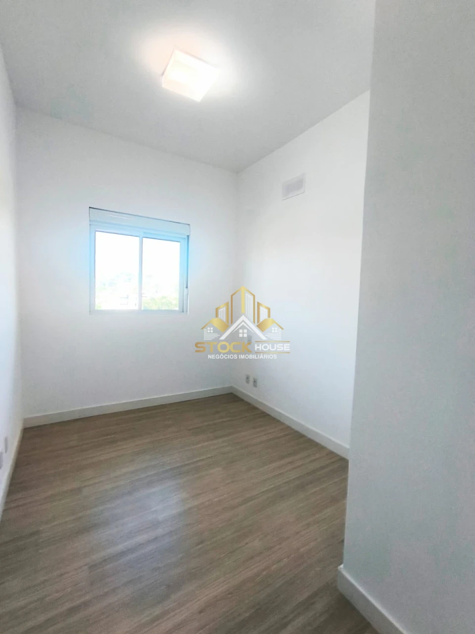 APARTAMENTO NA ZONA NORTE