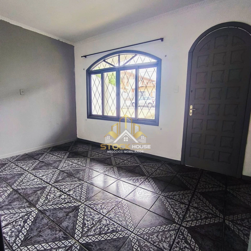 Imagens do imóveis CASA AVERBADA, SUÍTE + 2 QUARTOS, A VENDA EM JOINVILLE