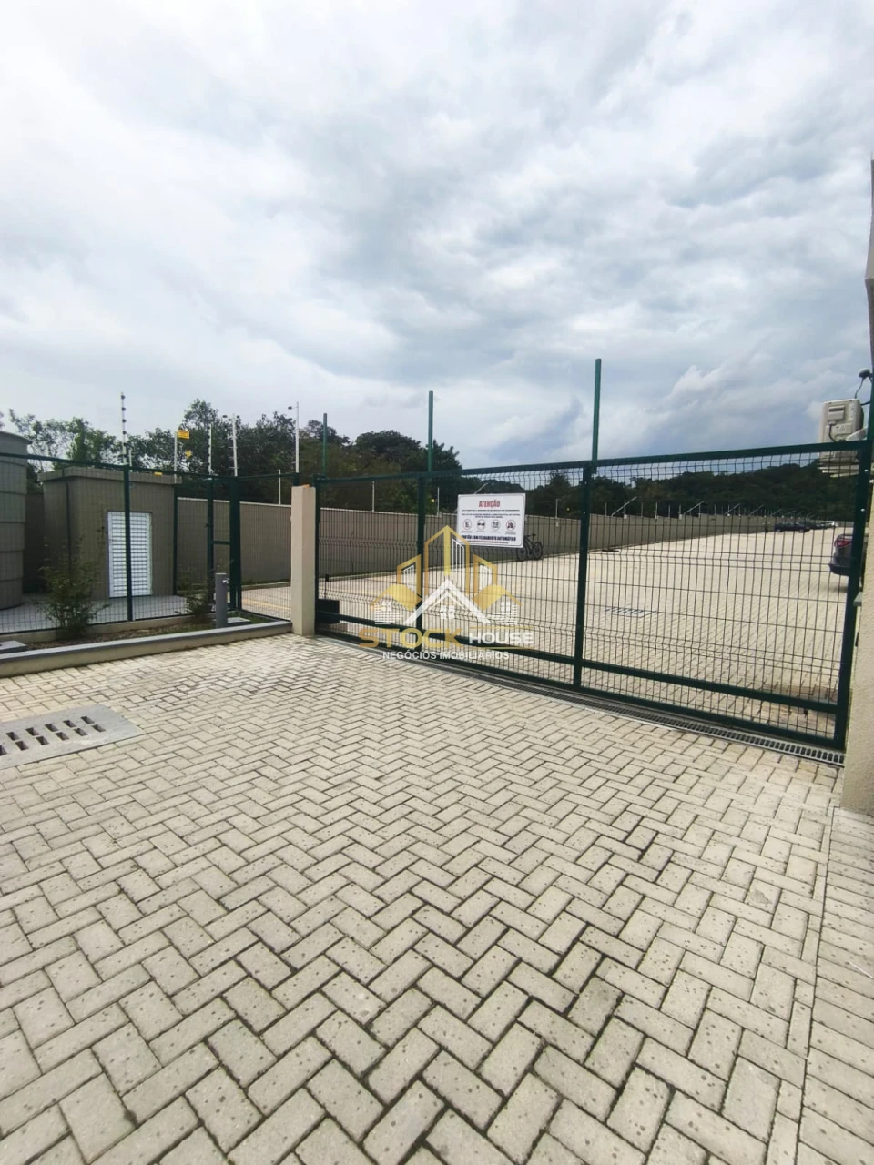 APARTAMENTO MOBILIADO NA ZONA SUL