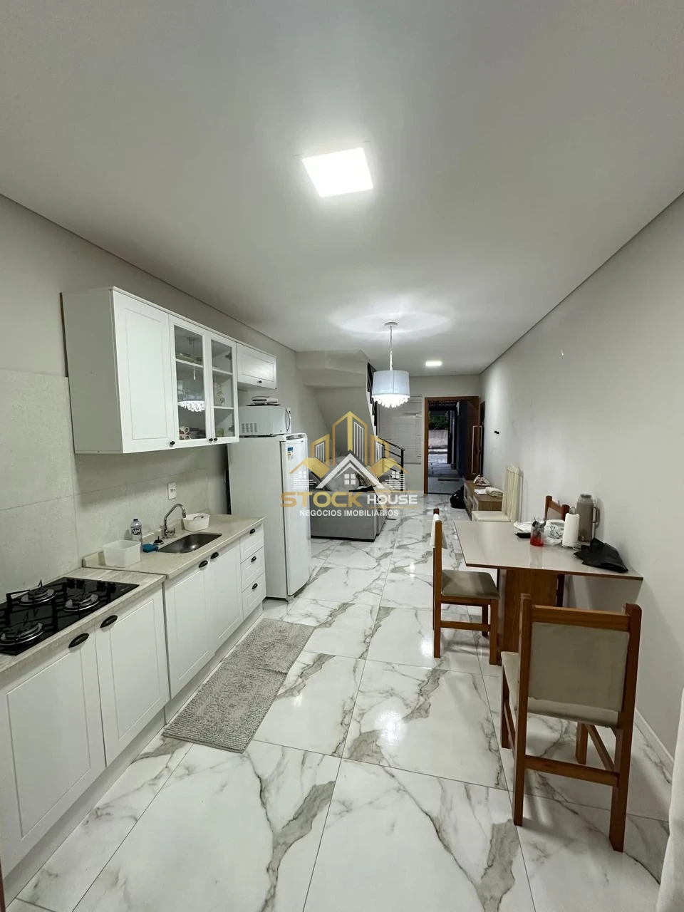 Imagens do imóveis SOBRADO GEMINADO NA ZONA NORTE
