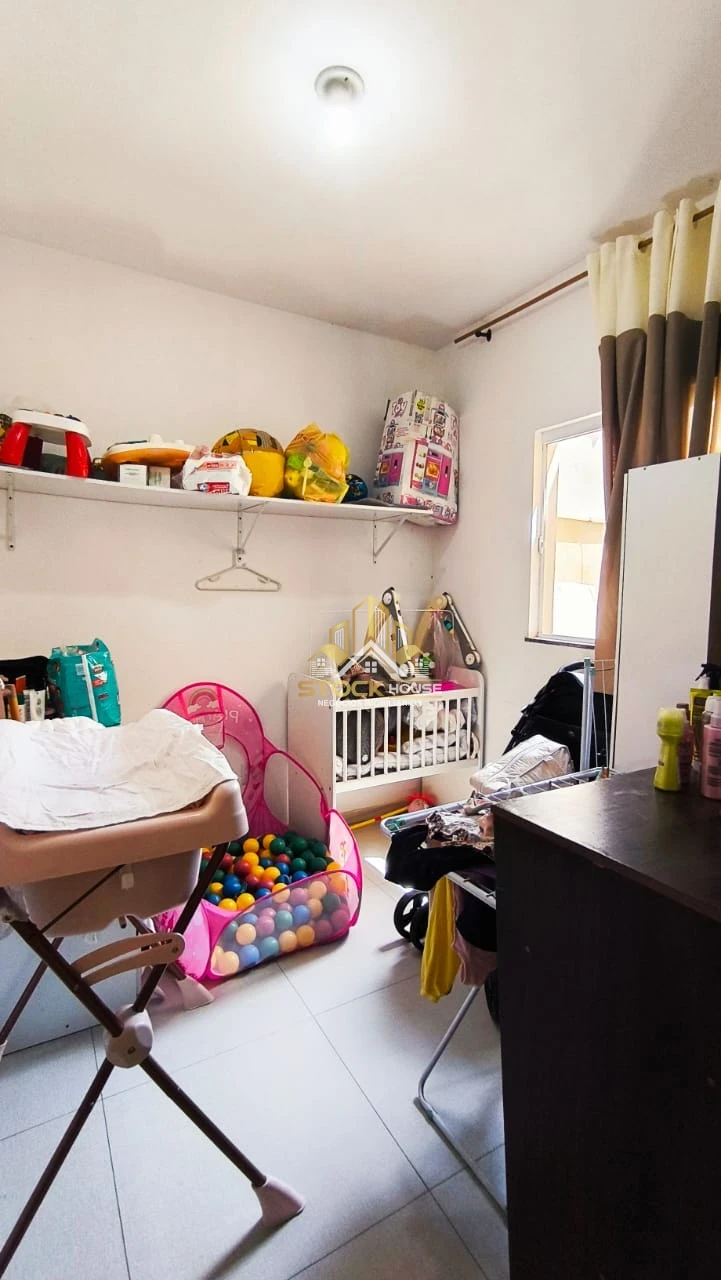 CASA GEMINADA COM 3 QUARTOS