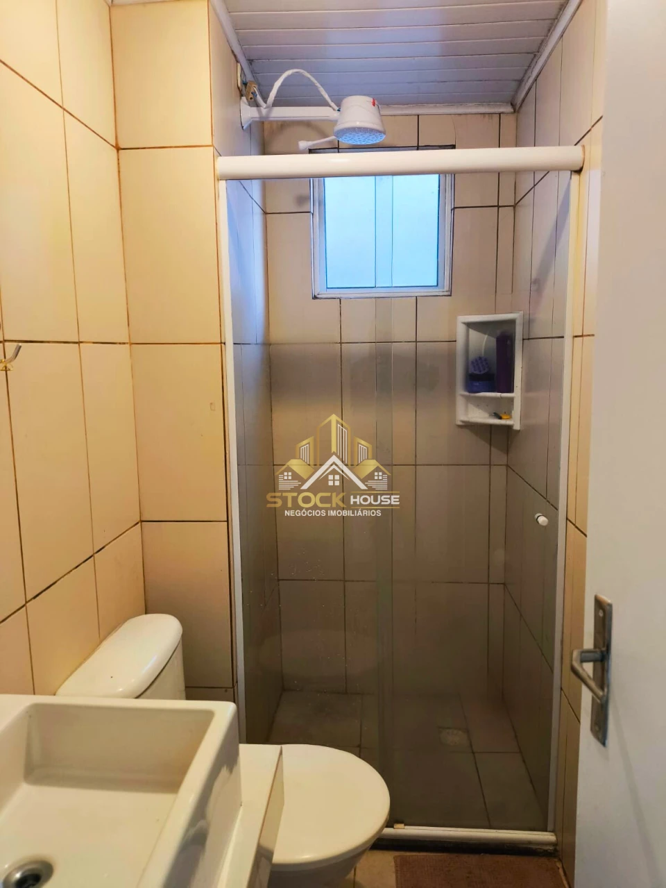 Imagens do imóveis APARTAMENTO SEMI MOBILIADO, 2 QUARTOS, A VENDA EM JOINVILLE