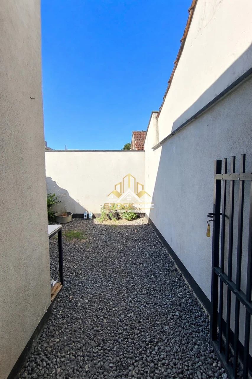 Imagens do imóveis SOBRADO GEMINADO