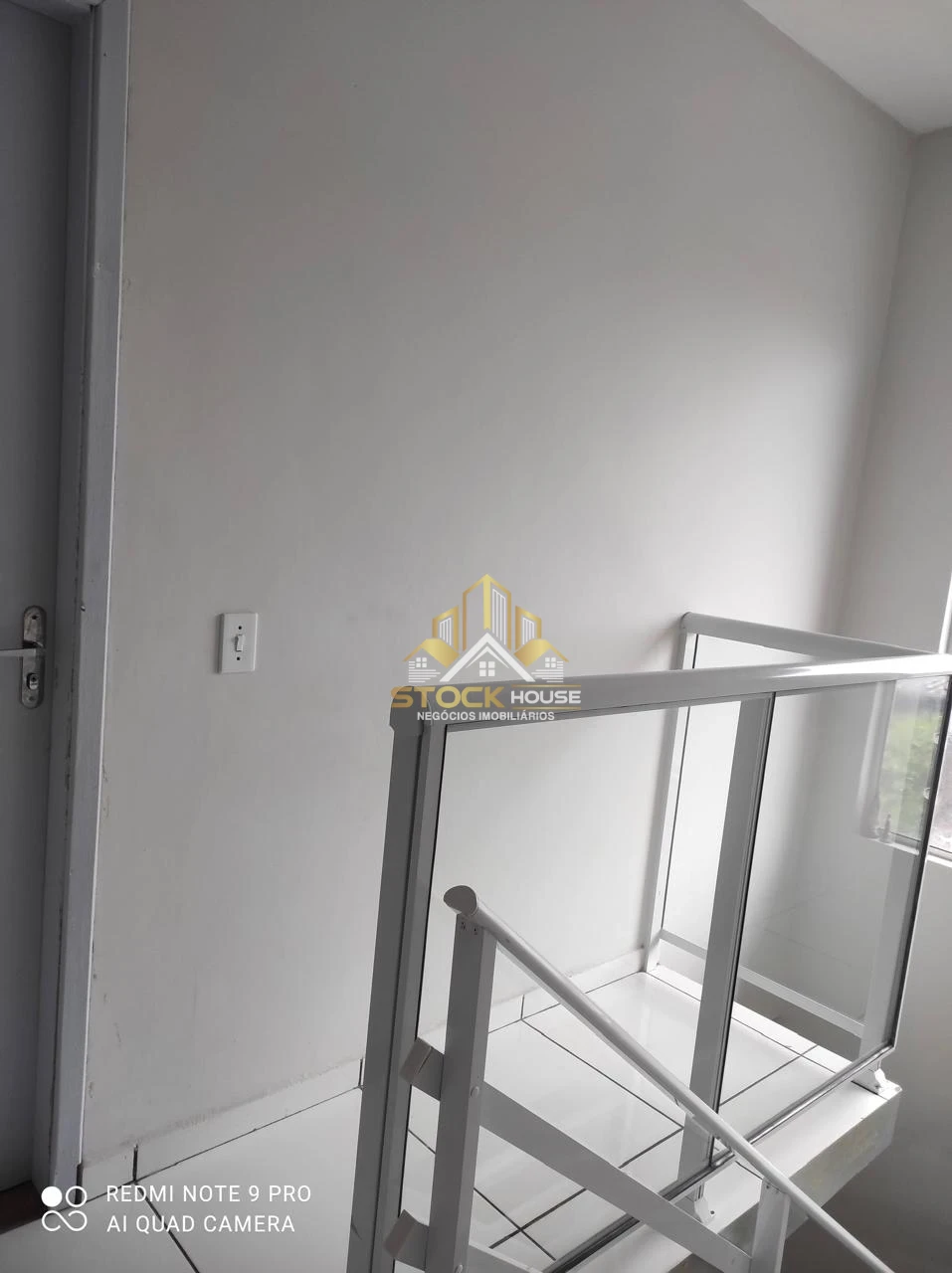 Imagens do imóveis SOBRADO COM 1 SUÍTE + 2 QUARTOS
