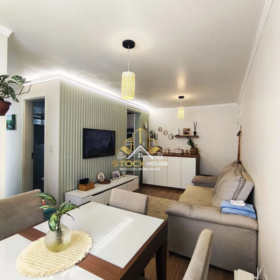 APARTAMENTO SEMI MOBILIADO 2 QUARTOS A VENDA EM JOINVILLE