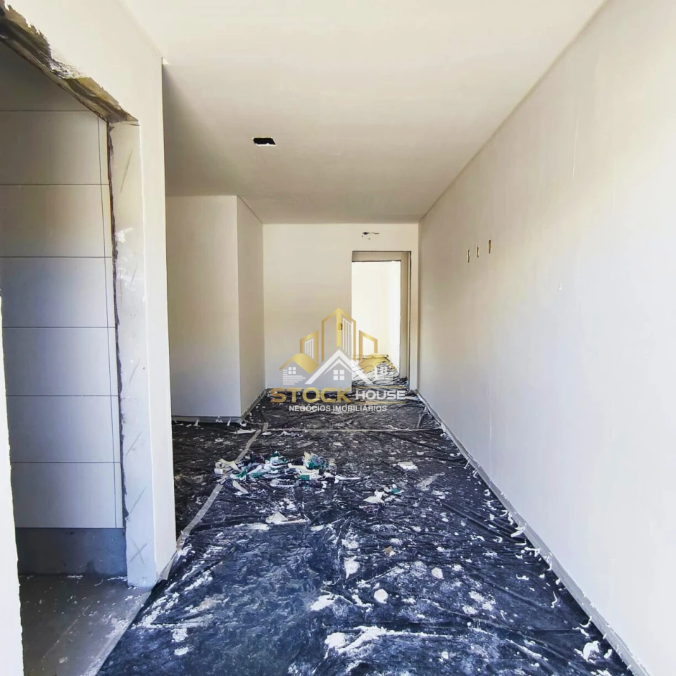 SOBRADO GEMINADO NOVO, 1 SUÍTE + 1 QUARTO, A VENDA EM JOINVILLE