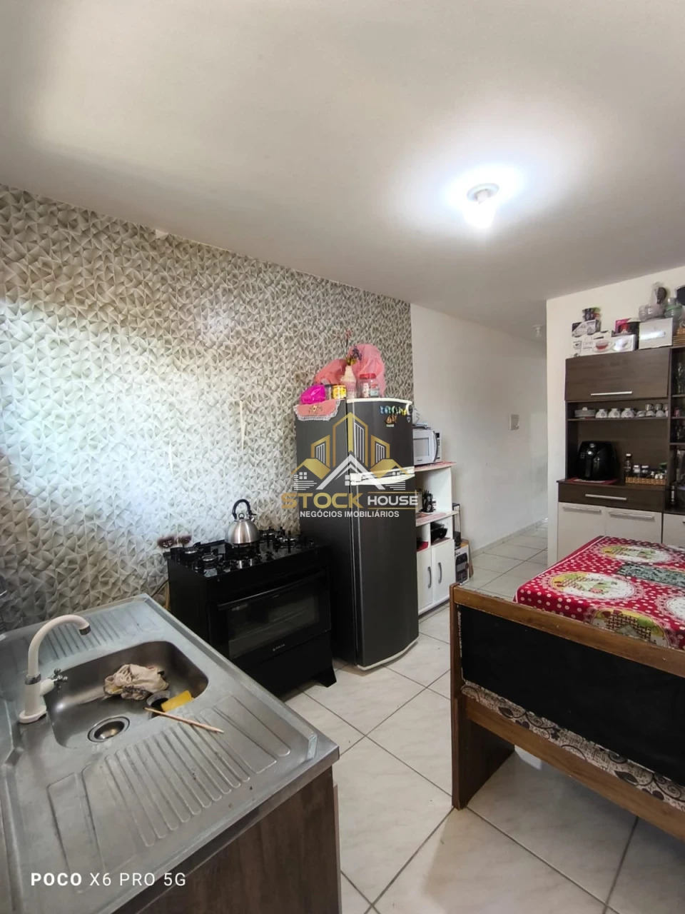 Imagens do imóveis Sobrado Geminado com piscina à venda