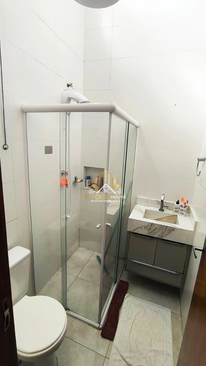 Imagens do imóveis SOBRADO GEMINADO PARA ALUGAR