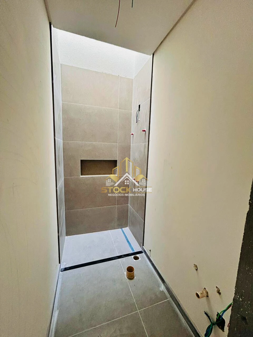 LANÇAMENTO SOBRADO GEMINADO, SUÍTE + 2 QUARTOS EM JOINVILLE