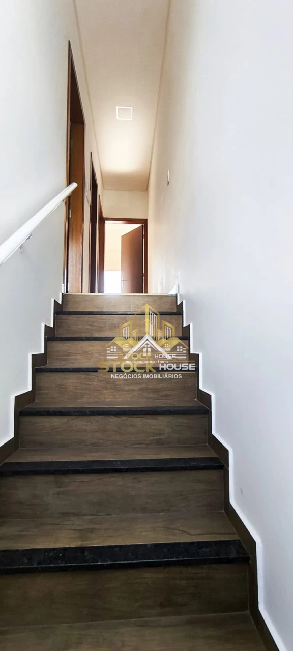 Casa Geminada À Venda Espinheiros Joinville