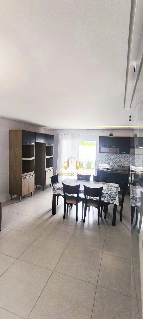 Imagens do imóveis Geminado Moderno no Guanabara