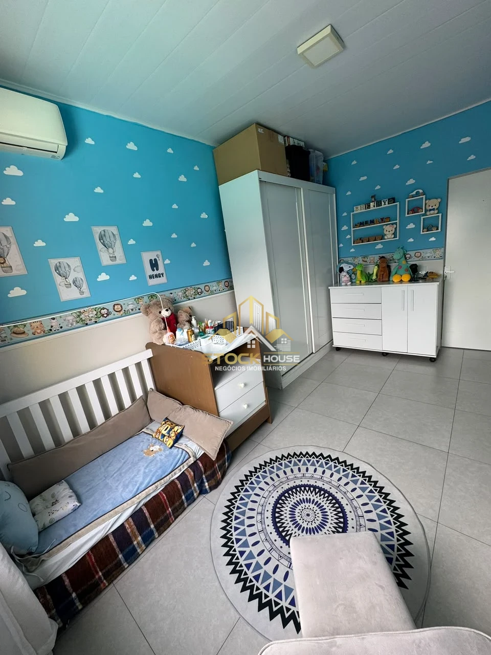 Imagens do imóveis Casa averbada com piscina