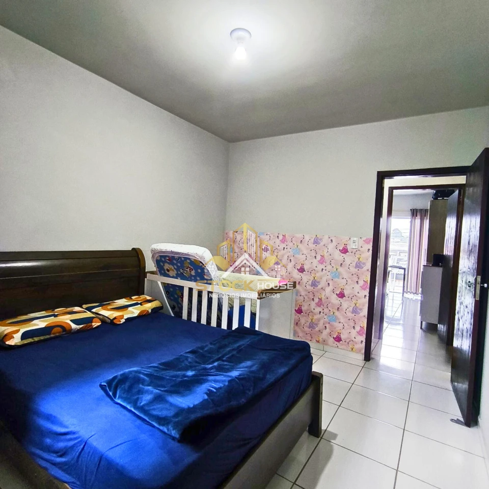 Imagens do imóveis SOBRADO GEMINADO, SUÍTE + 1 QUARTO, A VENDA EM JOINVILLE