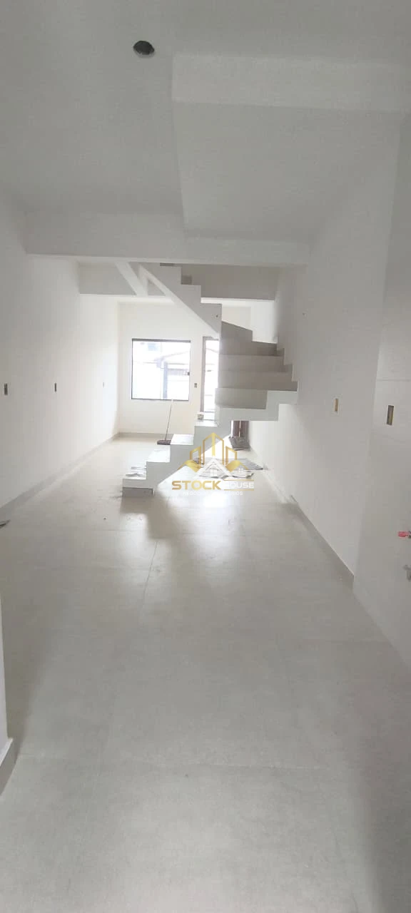 Imagens do imóveis SOBRADO GEMINADO NOVO