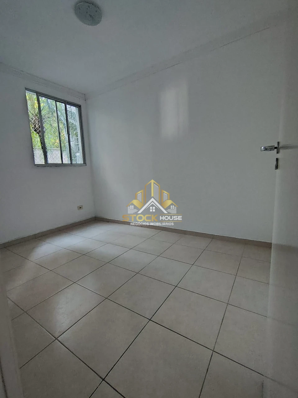 APARTAMENTO TERREO NA ZONA LESTE