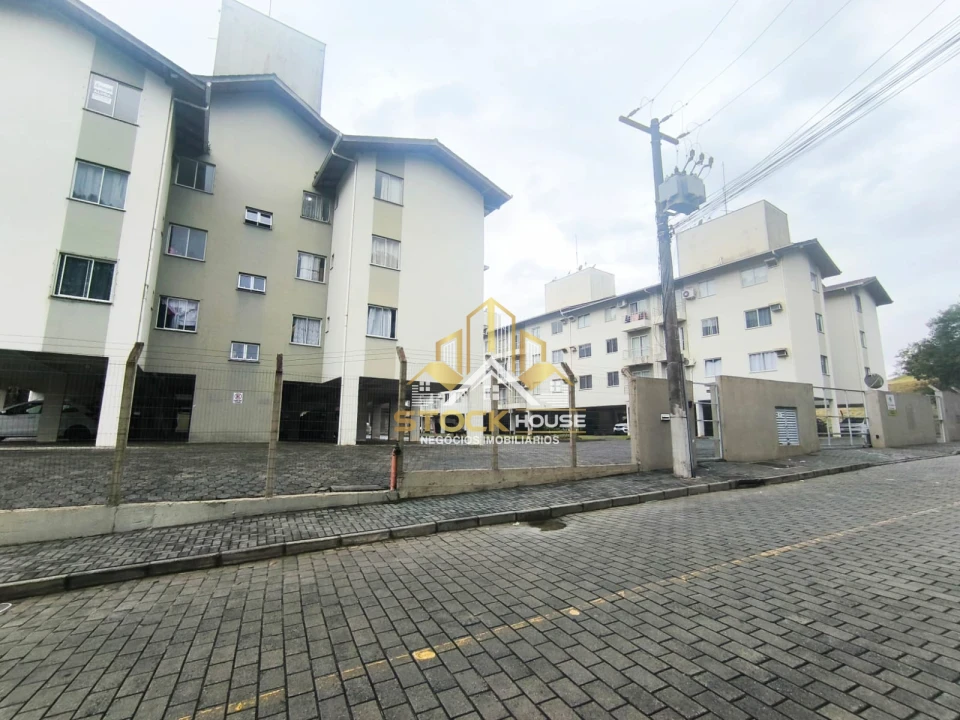 Apartamento com 3 quartos
