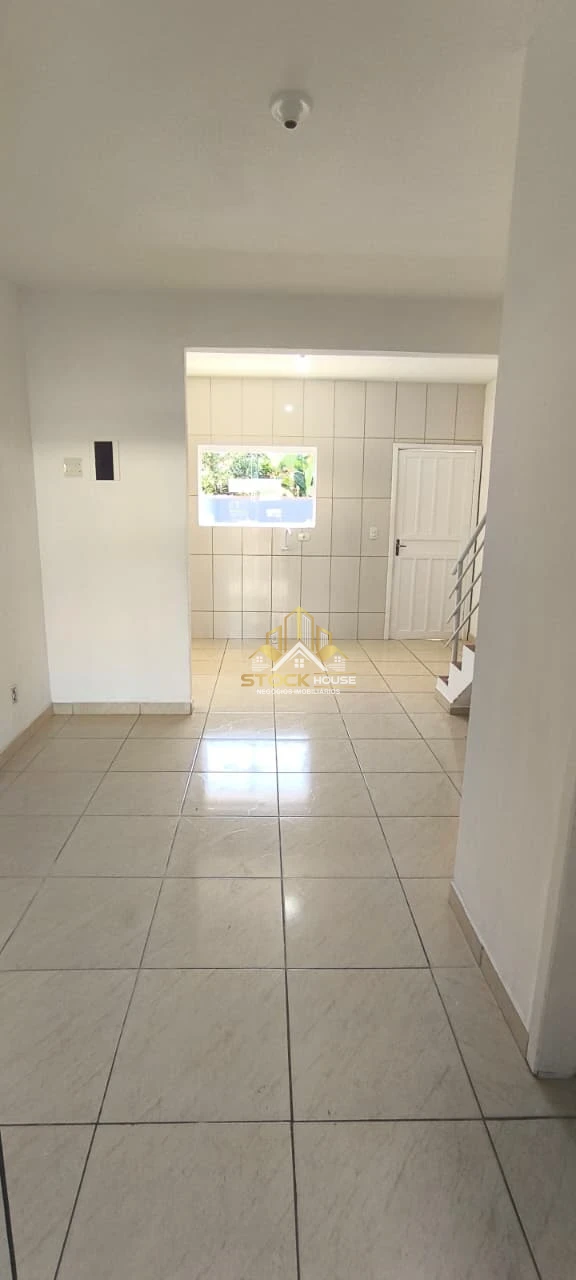 Imagens do imóveis SOBRADO GEMINADO À VENDA