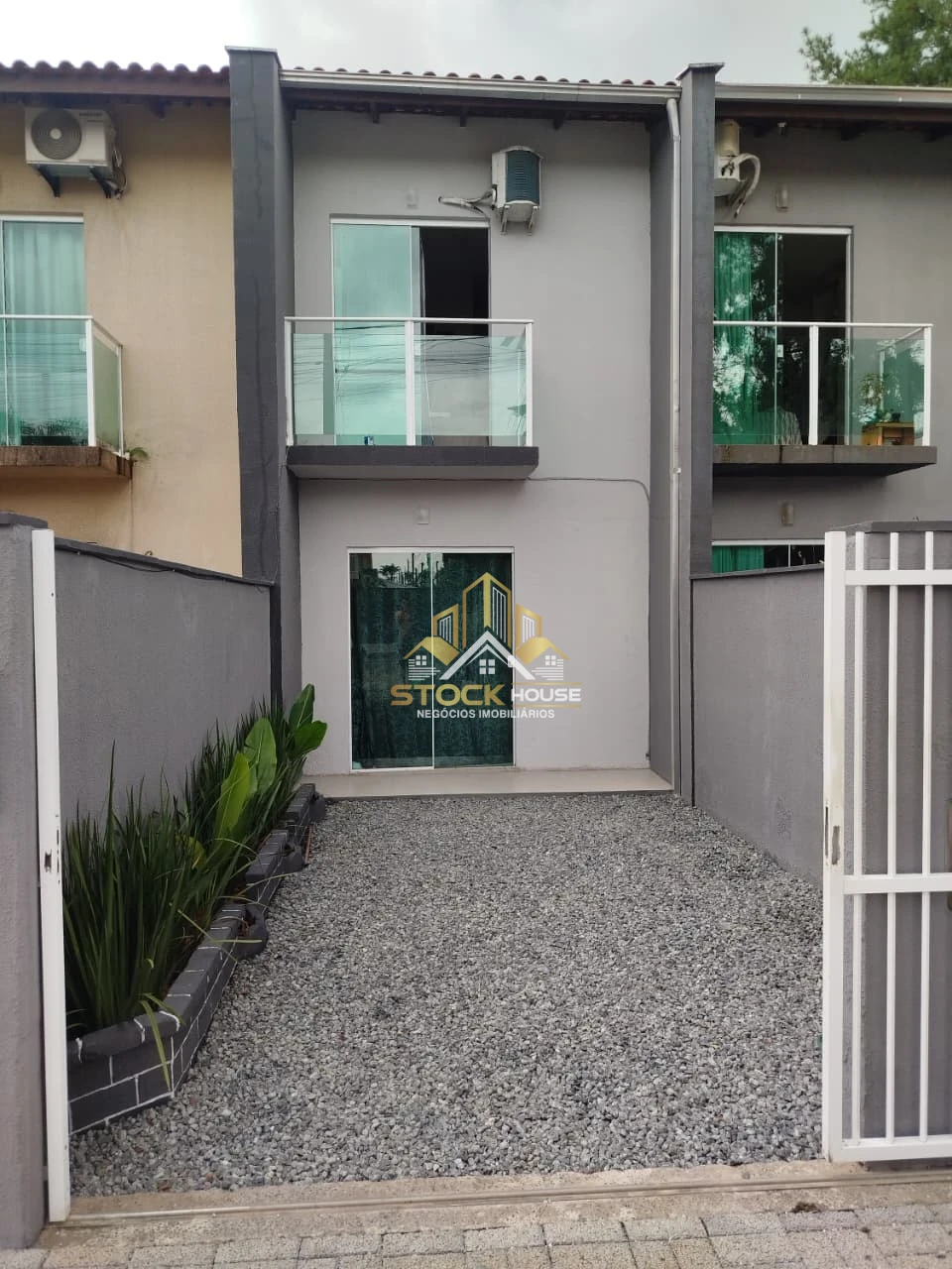 Imagens do imóveis Sobrado Geminado à venda