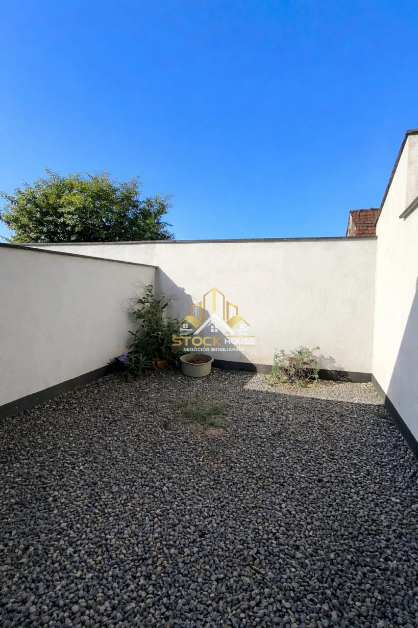 Imagens do imóveis SOBRADO GEMINADO