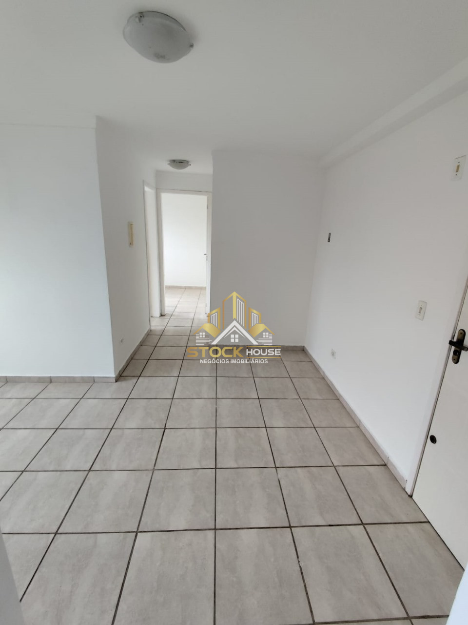 Imagens do imóveis OPORTUNIDADE APARTAMENTO 2QUARTOS BAIRRO PARANAGUAMIRIM