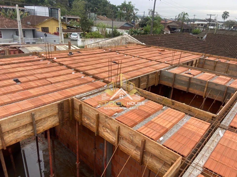 LANÇAMENTO SOBRADO GEMINADO À VENDA