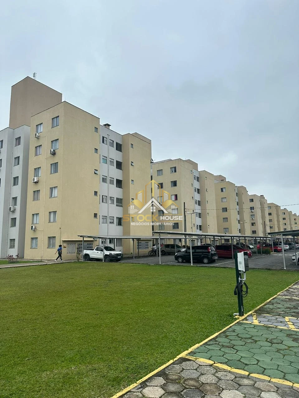 IMPERDIVEL APARTAMENTO NO VILA