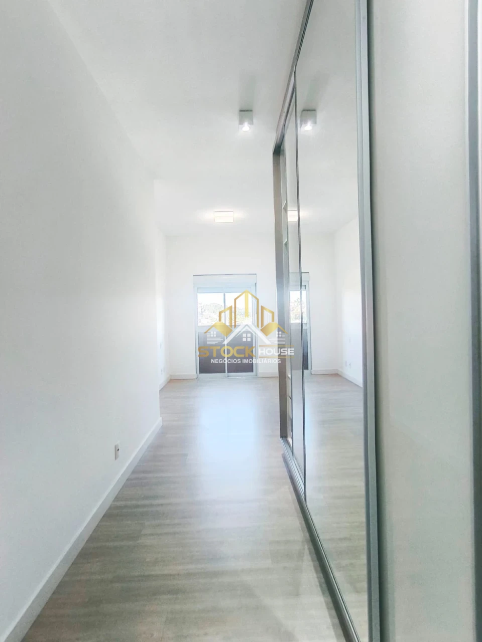 APARTAMENTO NA ZONA NORTE