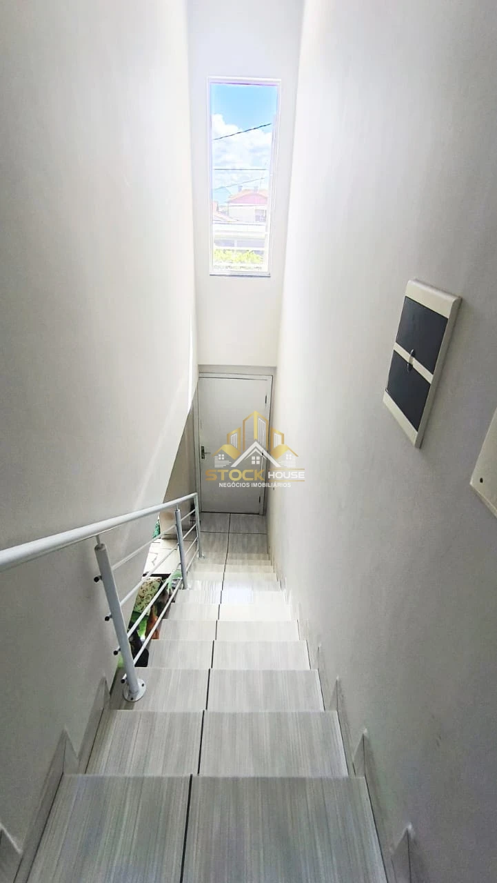 Casa Geminada À Venda Espinheiros Joinville