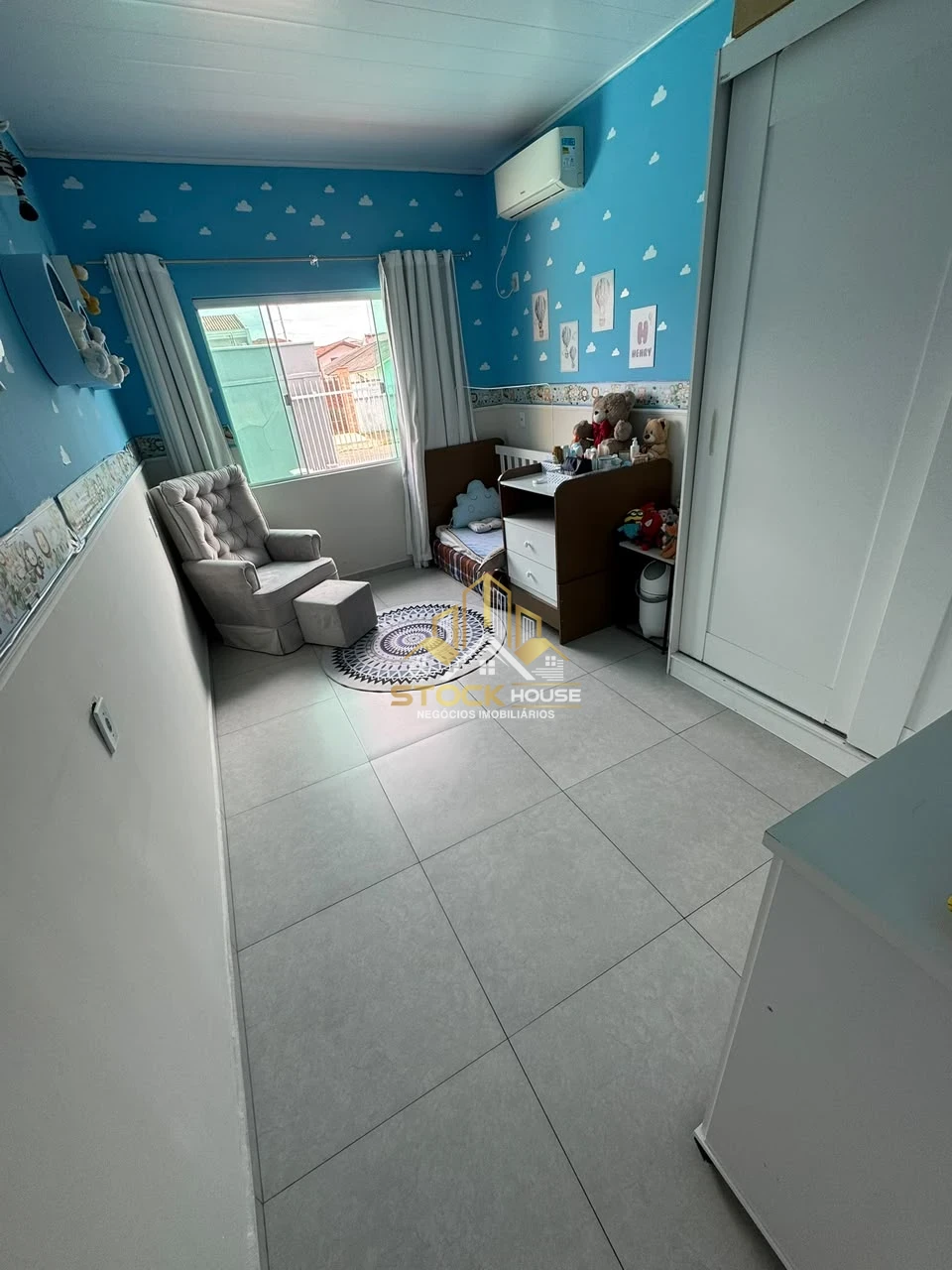 Imagens do imóveis Casa averbada com piscina