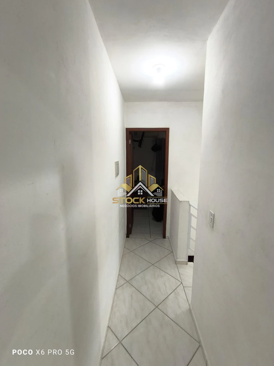 Imagens do imóveis Sobrado Geminado com piscina à venda