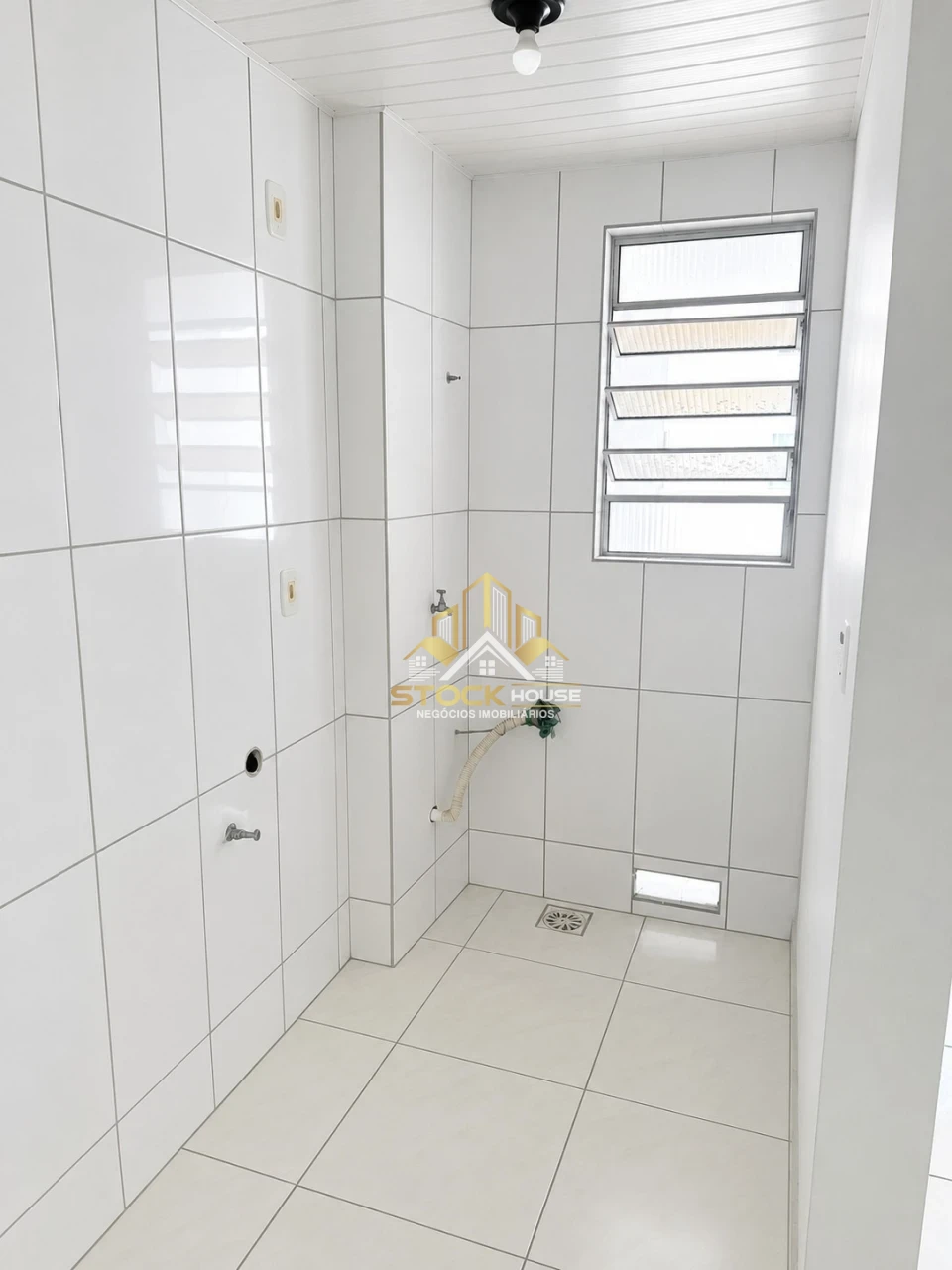 IMPERDIVEL APARTAMENTO NO VILA