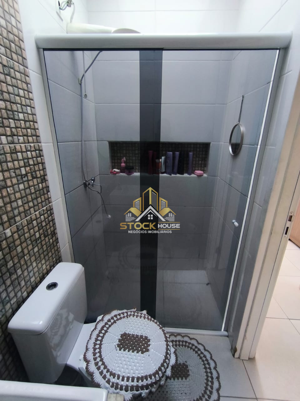 Imagens do imóveis SOBRADO GEMINADO SEMI MOBILIADO 2 QUARTOS BAIRRO BOEHMERWALD
