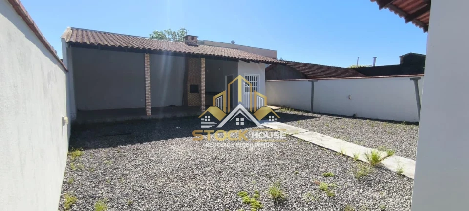 Imagens do imóveis CASA ESCRITURADA À VENDA